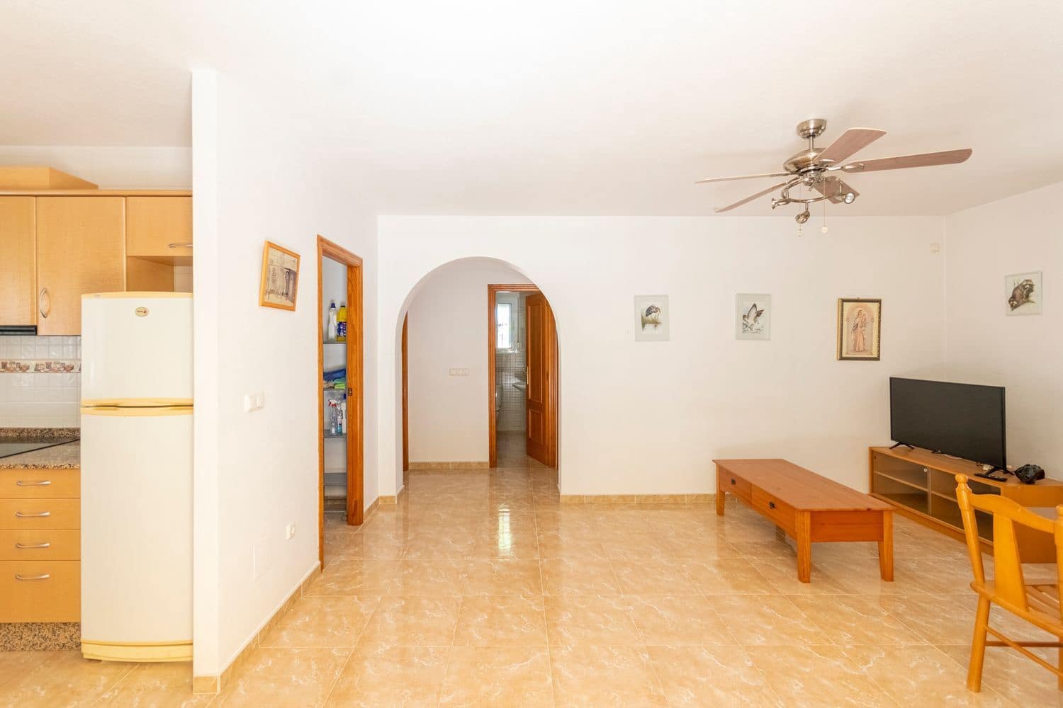 3 soveværelse Finca/Landehus til salg i Orihuela med swimmingpool garage - € 800.000 (Ref: 8583732)