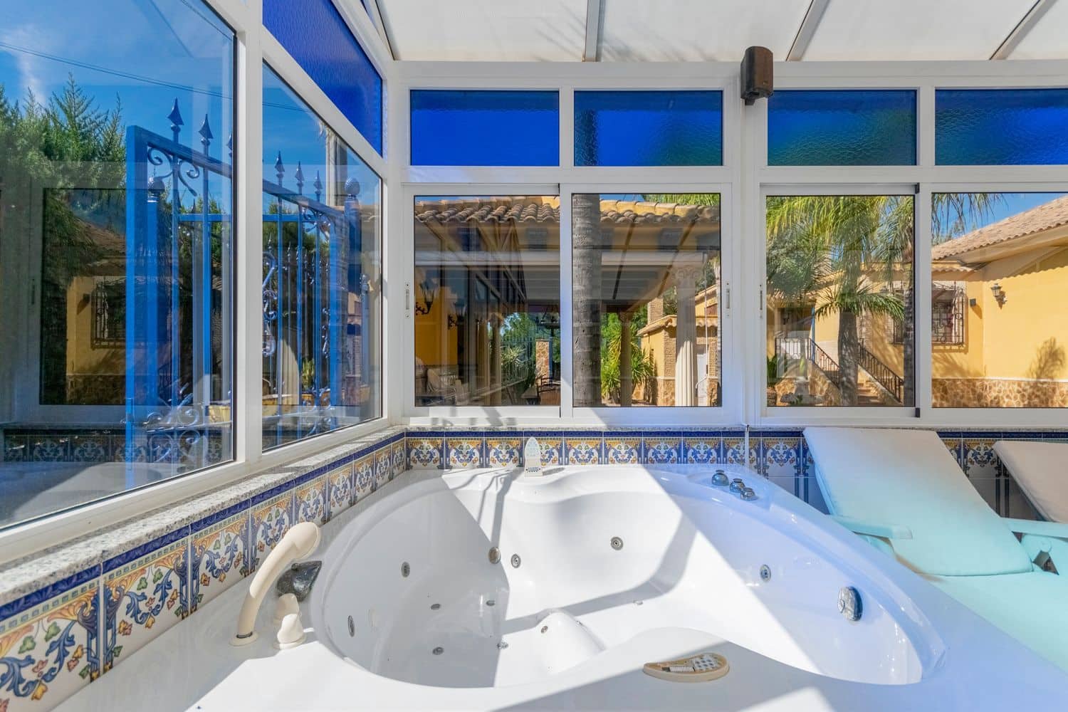 3 soveværelse Finca/Landehus til salg i Orihuela med swimmingpool garage - € 800.000 (Ref: 8583732)