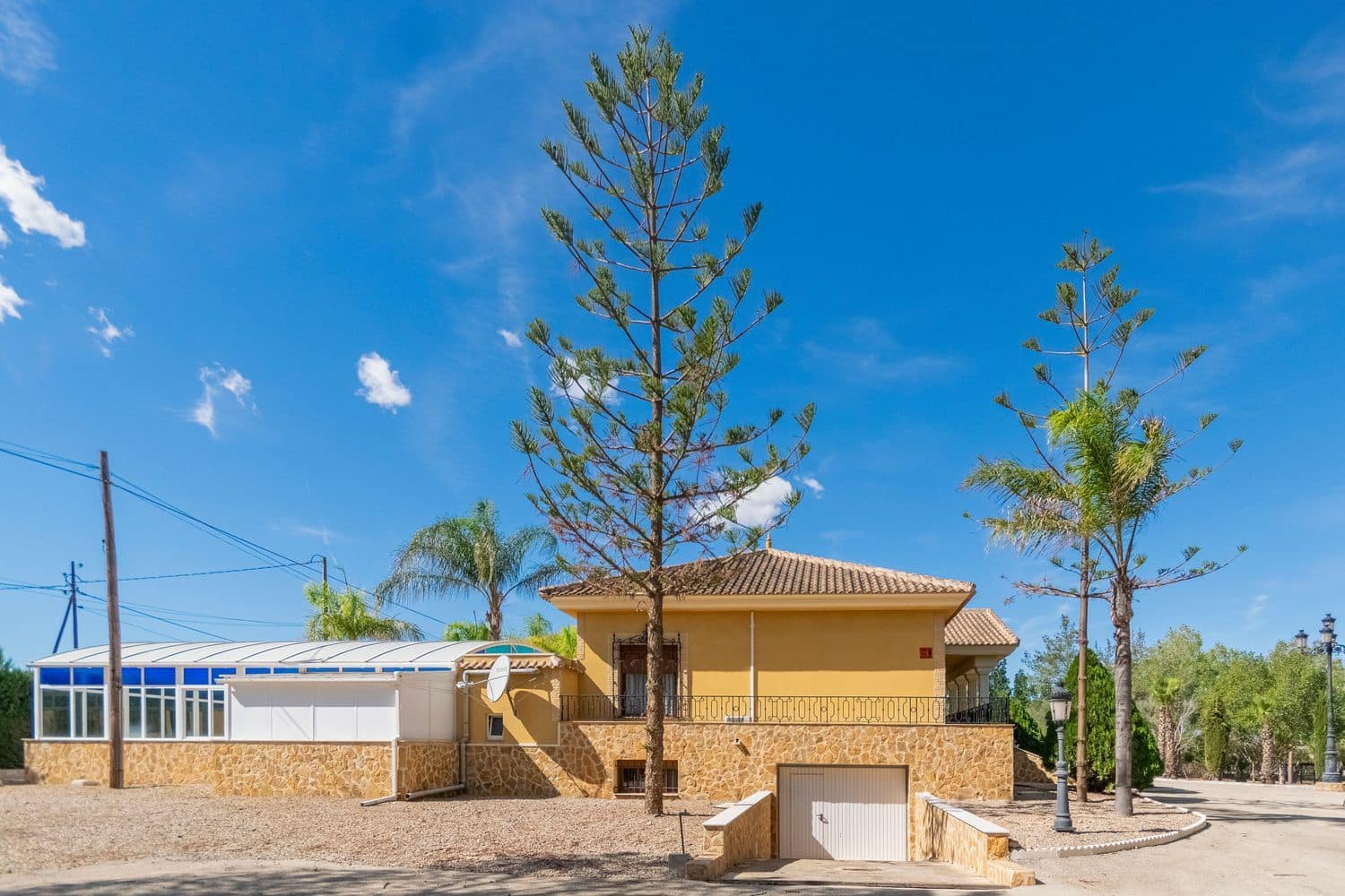 3 soveværelse Finca/Landehus til salg i Orihuela med swimmingpool garage - € 800.000 (Ref: 8583732)