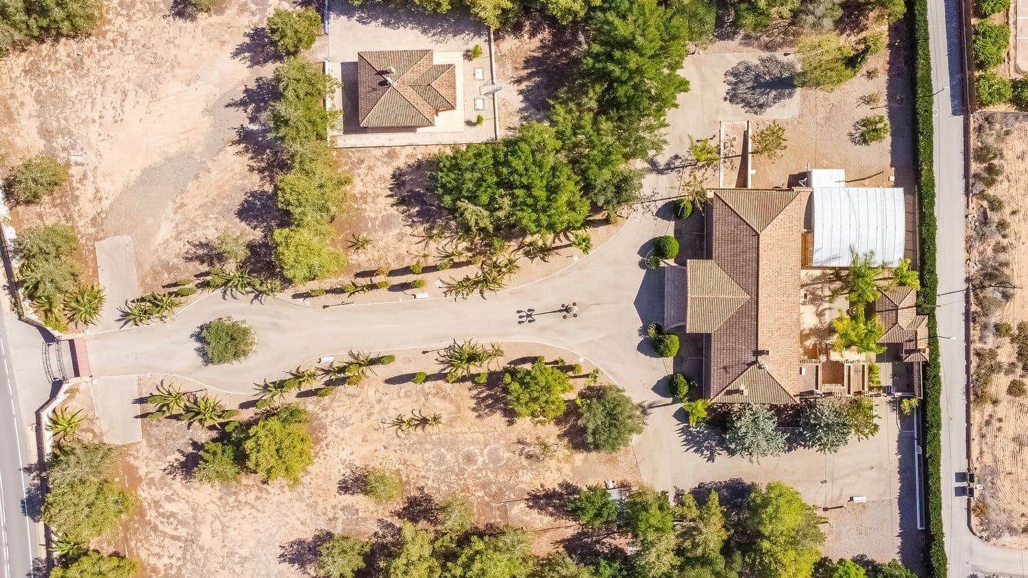 3 soveværelse Finca/Landehus til salg i Orihuela med swimmingpool garage - € 800.000 (Ref: 8583732)