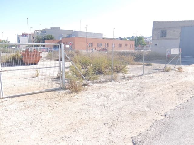 Undeveloped Land for rent in Rojales - € 400 (Ref: 8608055)