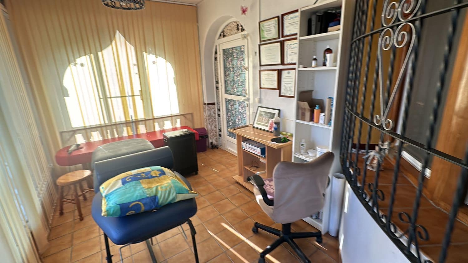 6 soverom Villa til salgs i Almoradi med svømmebasseng garasje - € 418 000 (Ref: 8651844)