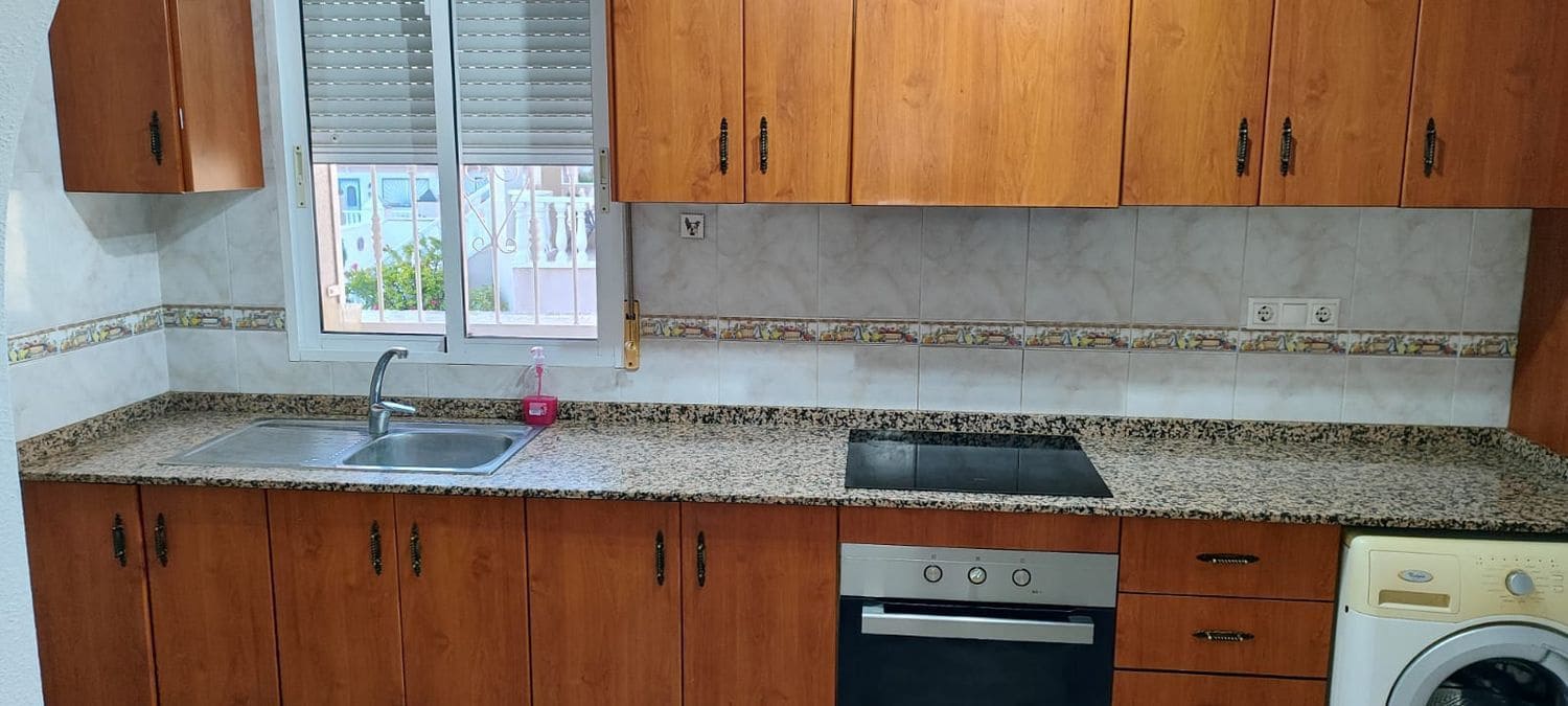 3 bedroom Villa for sale in Rojales with pool garage - € 254,000 (Ref: 8800511)