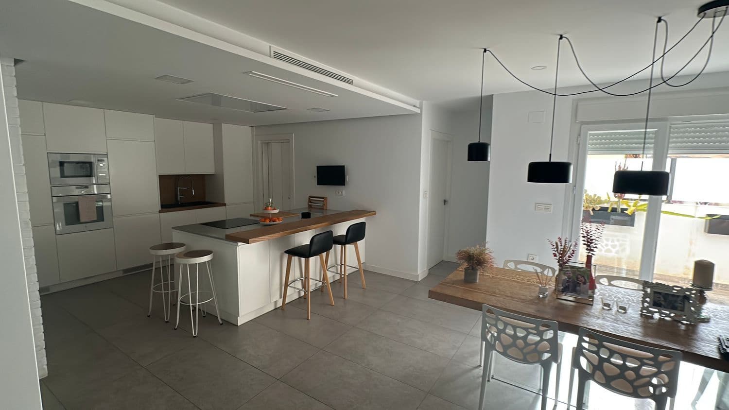 3 bedroom Apartment for sale in Jacarilla - € 235,000 (Ref: 8840583)