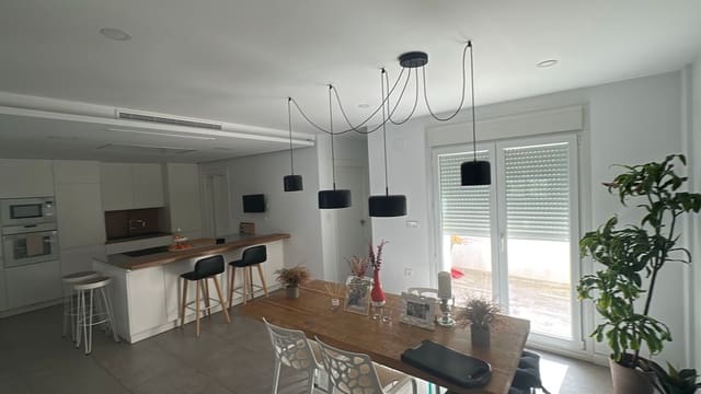 3 makuuhuone Huoneisto myytävänä paikassa Jacarilla - 235 000 € (Ref: 8840583)