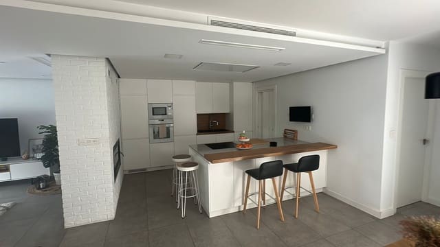 3 makuuhuone Huoneisto myytävänä paikassa Jacarilla - 235 000 € (Ref: 8840583)