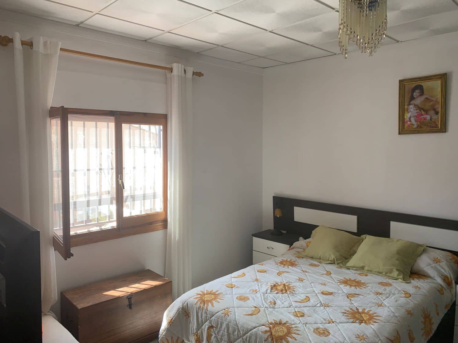 3 bedroom Villa for sale in Benijofar with pool - € 260,000 (Ref: 8917714)