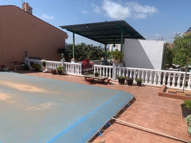 3 bedroom Villa for sale in Benijófar with pool - € 260,000 (Ref: 8917714)
