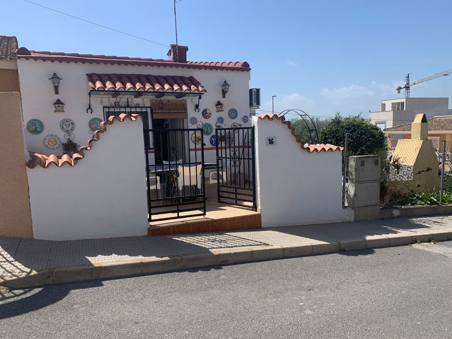 3 bedroom Villa for sale in Benijofar with pool - € 260,000 (Ref: 8917714)