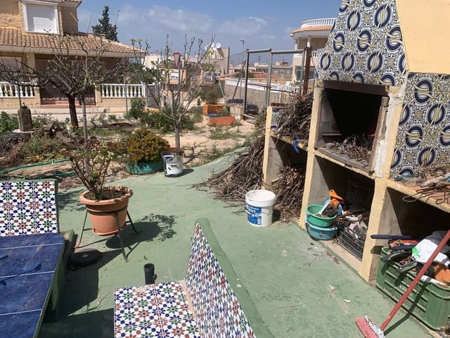 3 bedroom Villa for sale in Benijófar with pool - € 260,000 (Ref: 8917714)