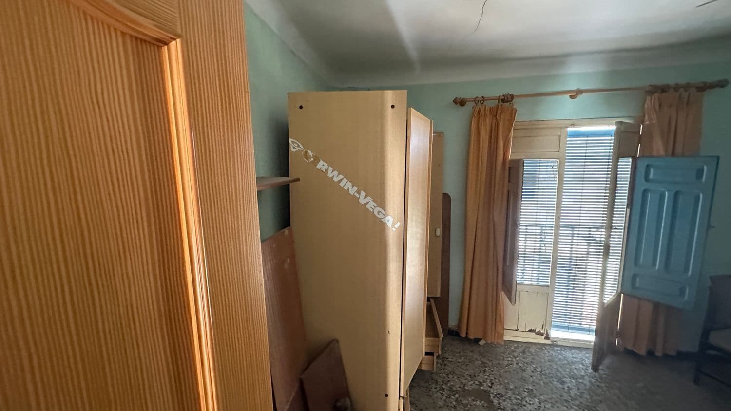 2 bedroom Townhouse for sale in Formentera del Segura with garage - € 79,000 (Ref: 8925928)