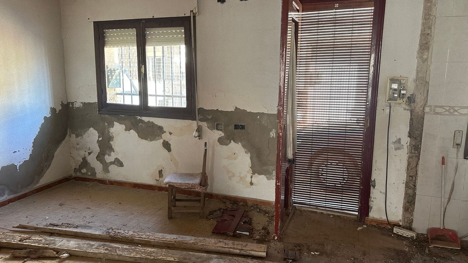 2 bedroom Townhouse for sale in Formentera del Segura with garage - € 79,000 (Ref: 8925928)