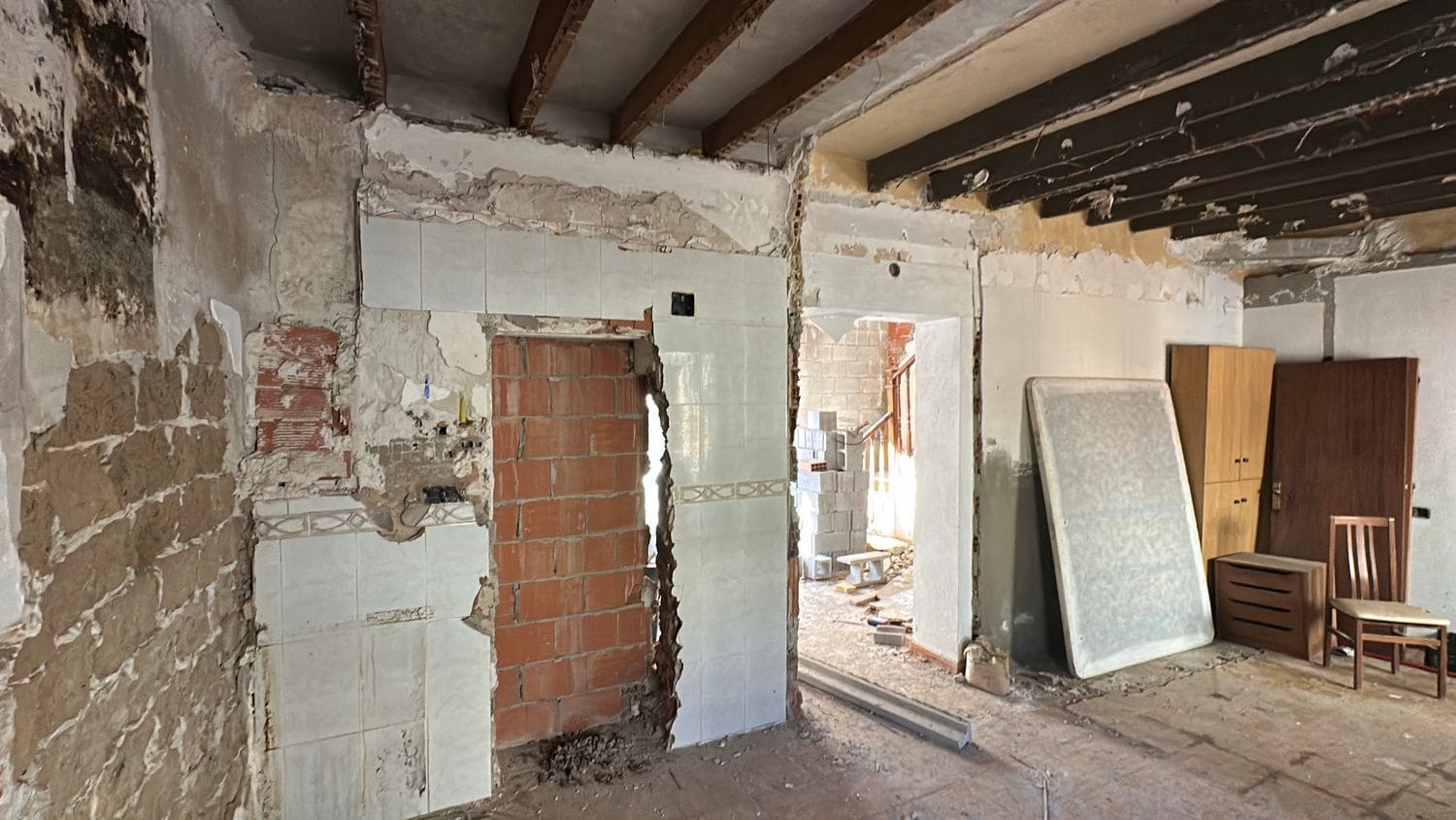 2 bedroom Townhouse for sale in Formentera del Segura with garage - € 79,000 (Ref: 8925928)