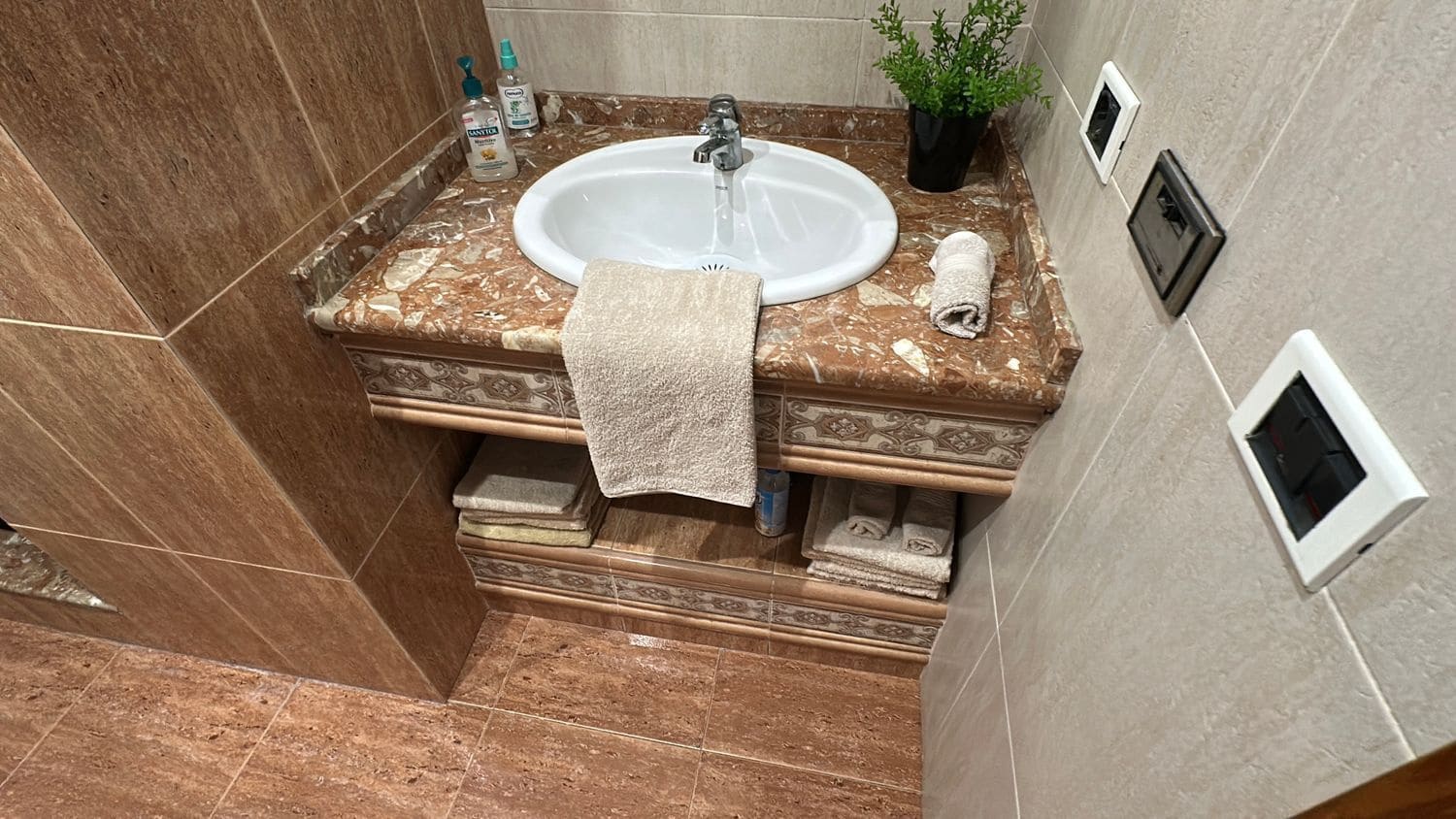 4 soverom Hus til salgs i Almoradi med garasje - € 350 000 (Ref: 8971754)