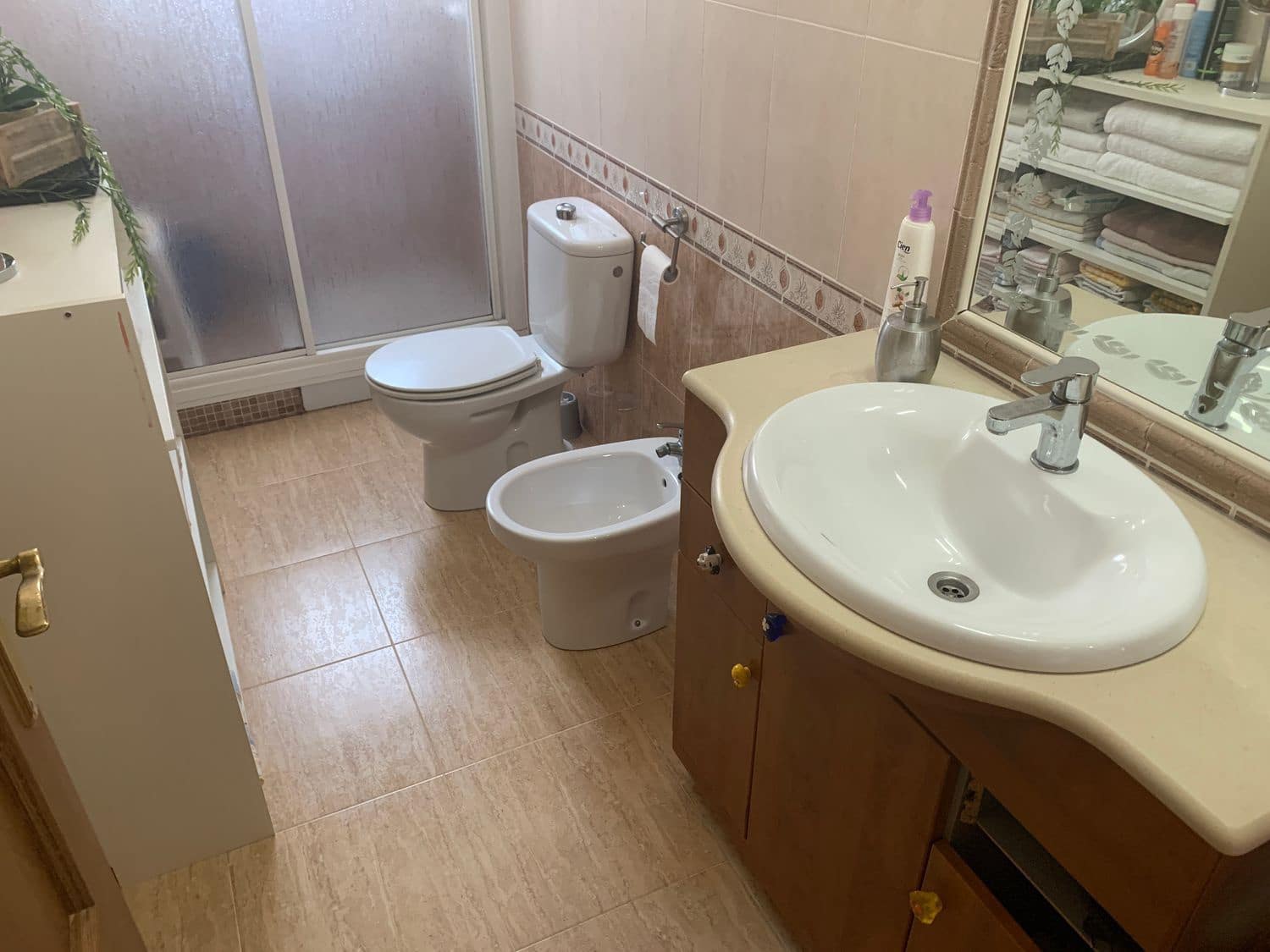 4 bedroom Apartment for sale in Almoradi - € 149,900 (Ref: 8977833)