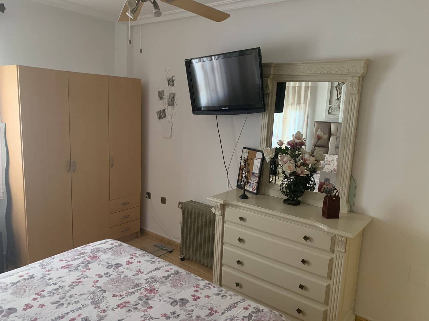 4 bedroom Apartment for sale in Almoradi - € 149,900 (Ref: 8977833)