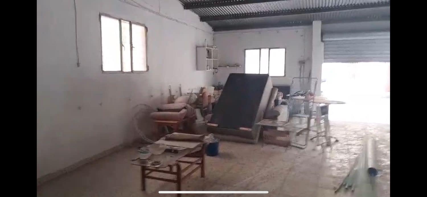 Garage til salg i Redovan - € 79.000 (Ref: 8982009)