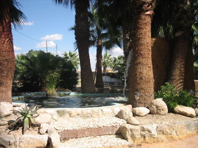 2 soveværelse Finca/Landehus til leje i Molins - Campaneta - San Bartolomé, Orihuela med swimmingpool garage - € 1.500 (Ref: 9126495)