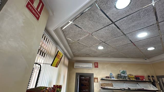 Local Commercial à vendre à Rafal - 116 000 € (Ref: 9127952)