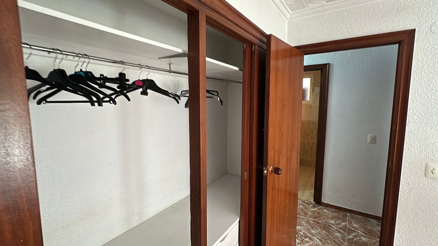 3 camera da letto Appartamento da affittare in Torrevieja con garage - 900 € (Rif: 9151620)