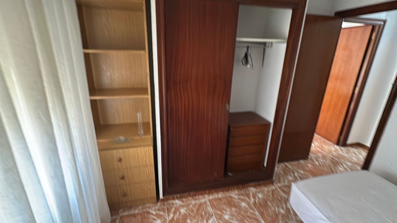 3 camera da letto Appartamento da affittare in Torrevieja con garage - 900 € (Rif: 9151620)