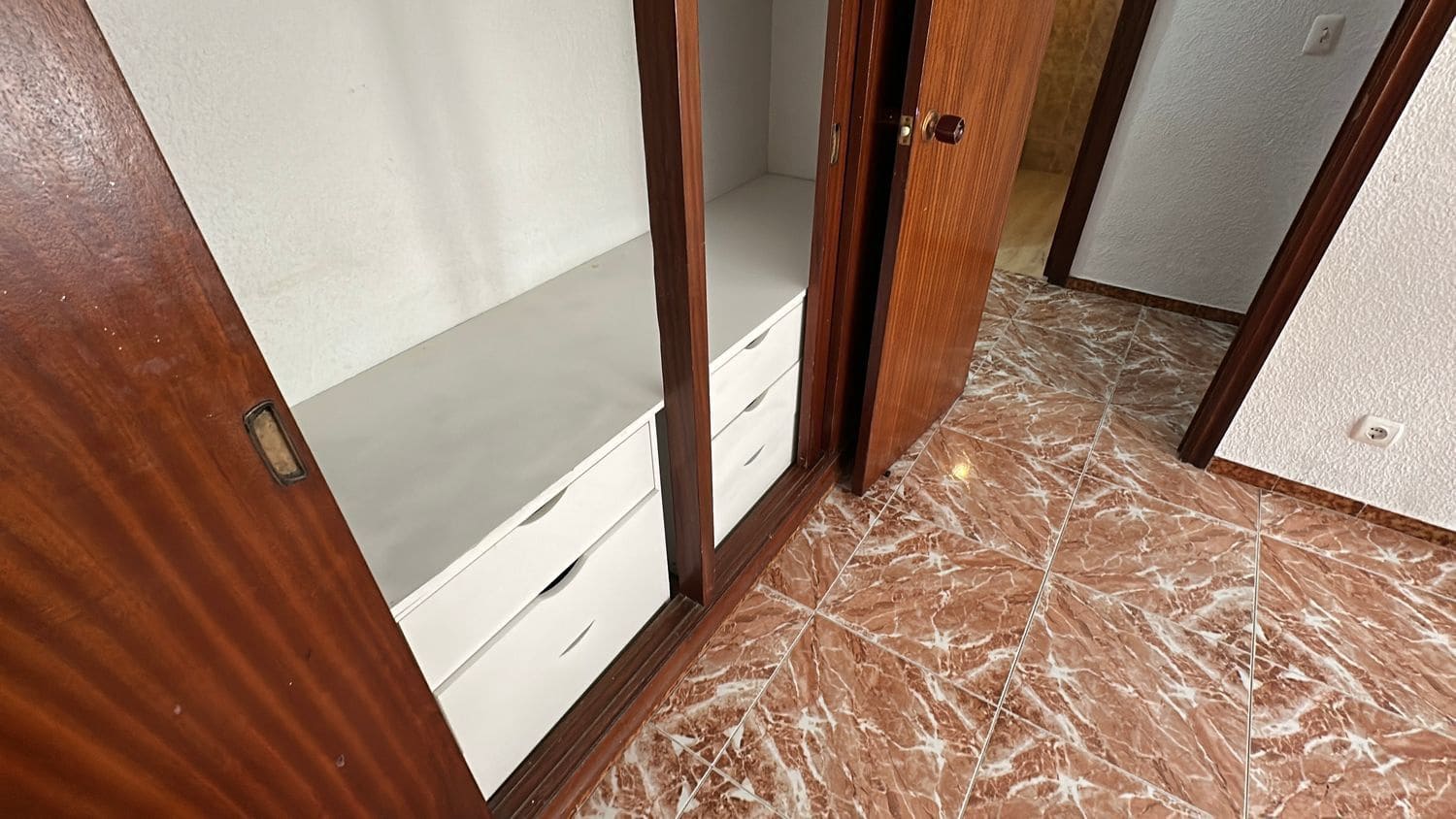 3 camera da letto Appartamento da affittare in Torrevieja con garage - 900 € (Rif: 9151620)