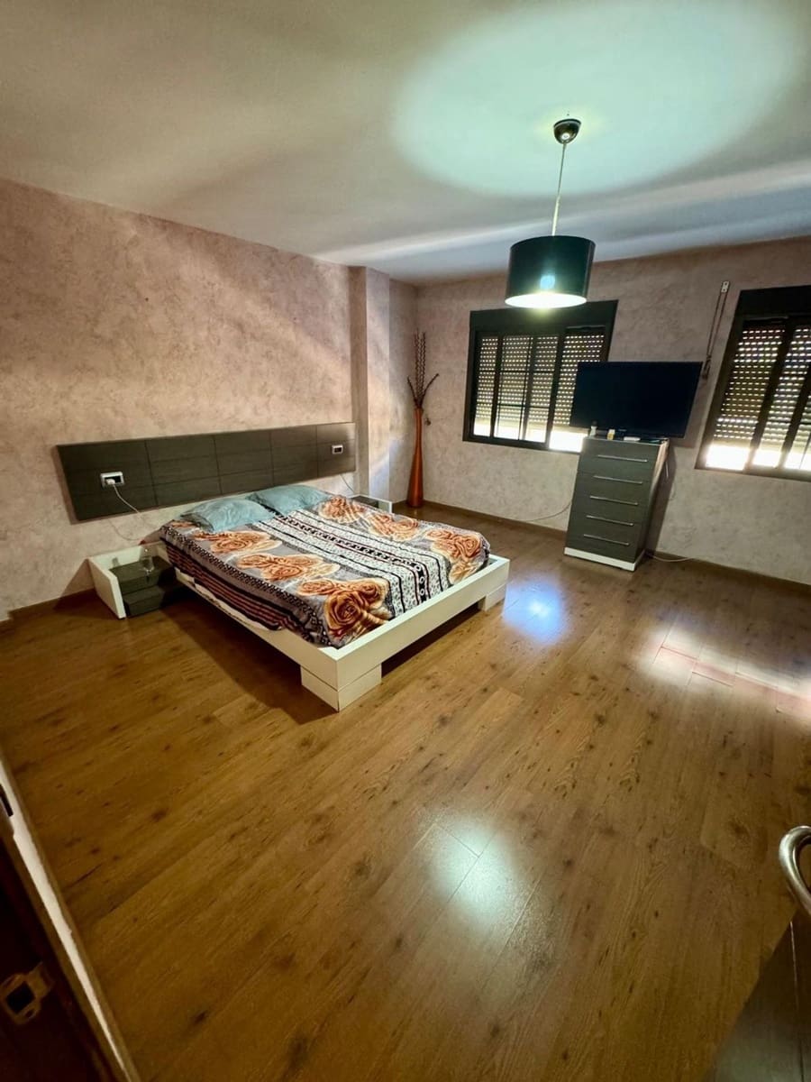 4 Zimmer Apartment zu verkaufen in Rojales mit Garage - 170.000 € (Ref: 9217000)