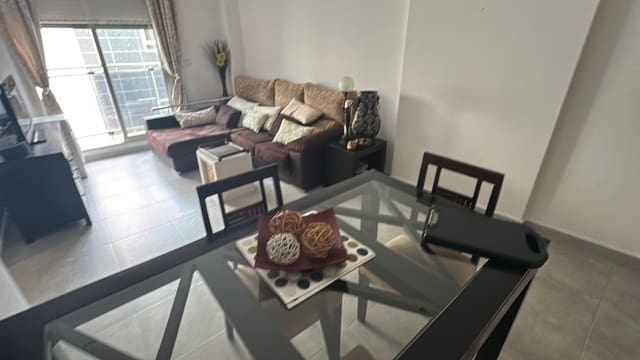 2 makuuhuone Huoneisto myytävänä paikassa Almoradí mukana uima-altaan 
autotalli - 119 000 € (Ref: 9275411)