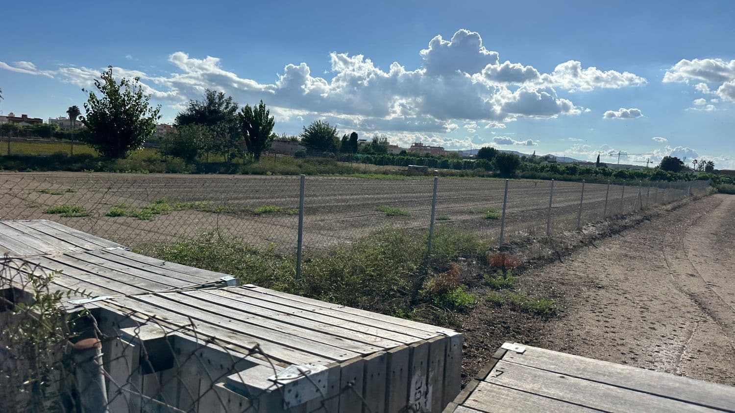 Grunde uden byggetilladelser til leje i Formentera del Segura - € 275 (Ref: 9275412)