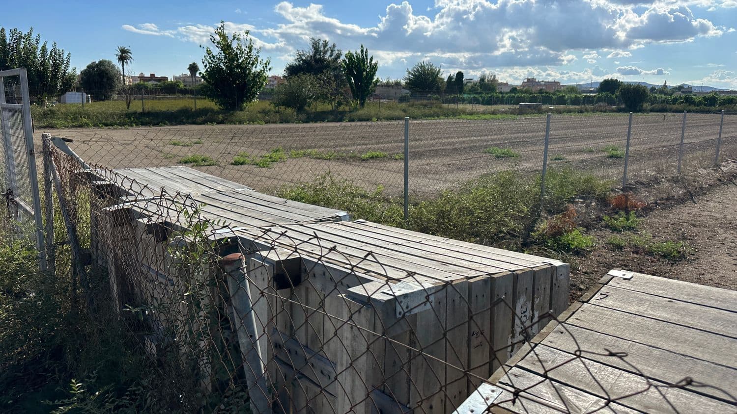 Grunde uden byggetilladelser til leje i Formentera del Segura - € 275 (Ref: 9275412)