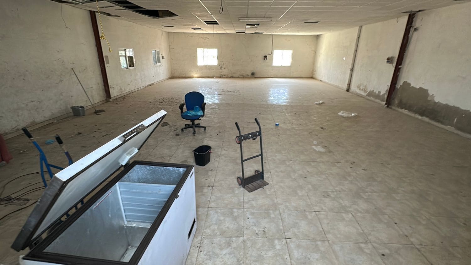 Erhverv til leje i Orihuela - € 850 (Ref: 9290946)