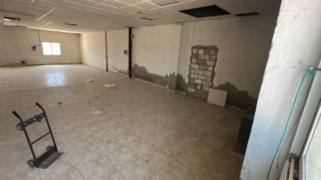 Commercial for rent in Molins - Campaneta - San Bartolomé, Orihuela - € 850 (Ref: 9290946)