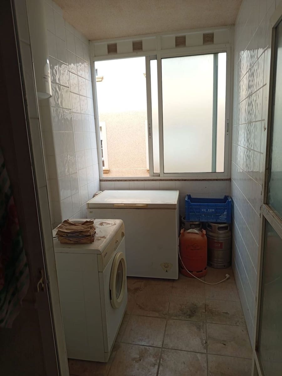 2 soverom Leilighet til salgs i Benejuzar med svømmebasseng garasje - € 95 000 (Ref: 9371379)