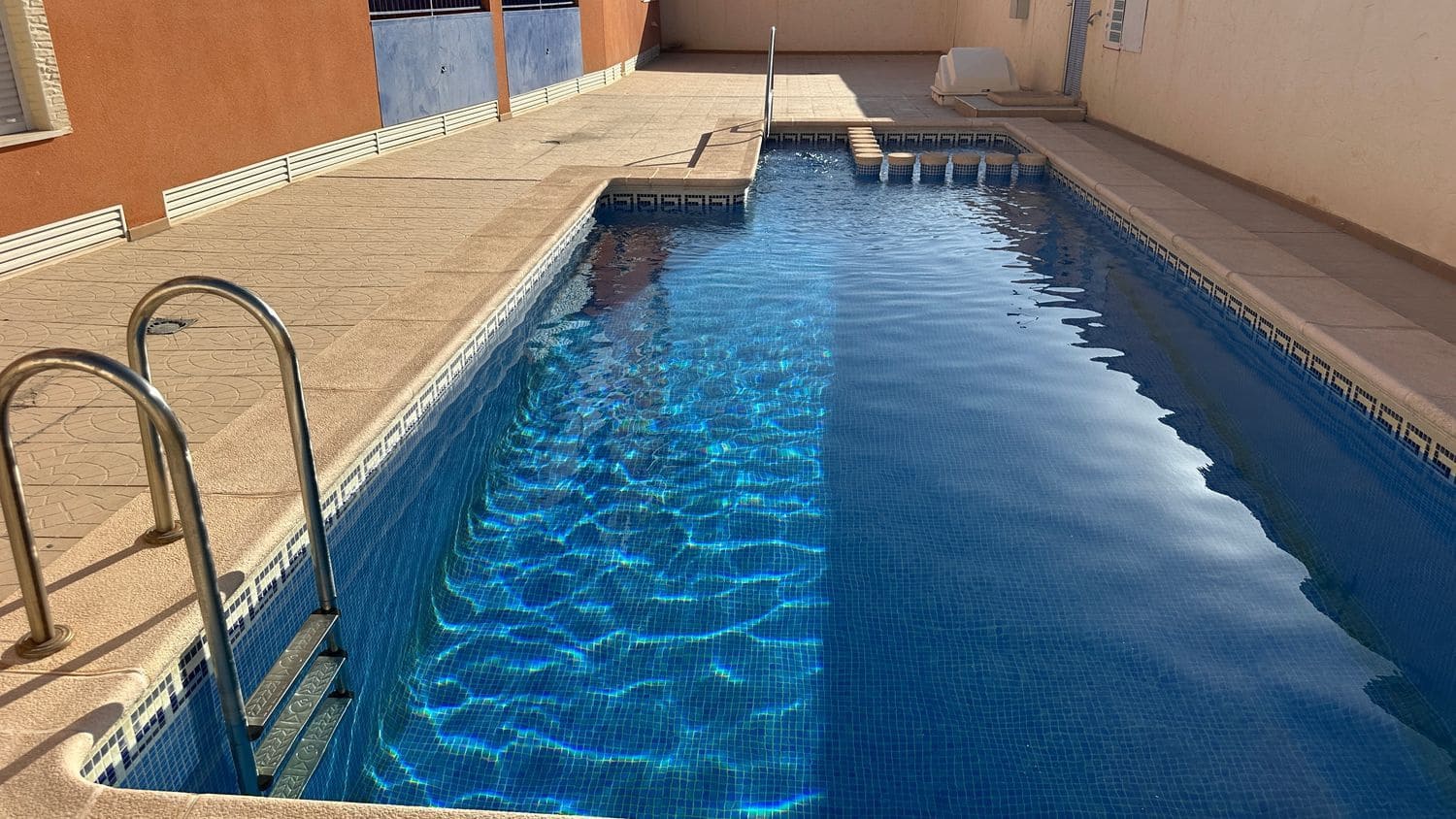 2 soverom Leilighet til salgs i Benejuzar med svømmebasseng garasje - € 95 000 (Ref: 9371379)