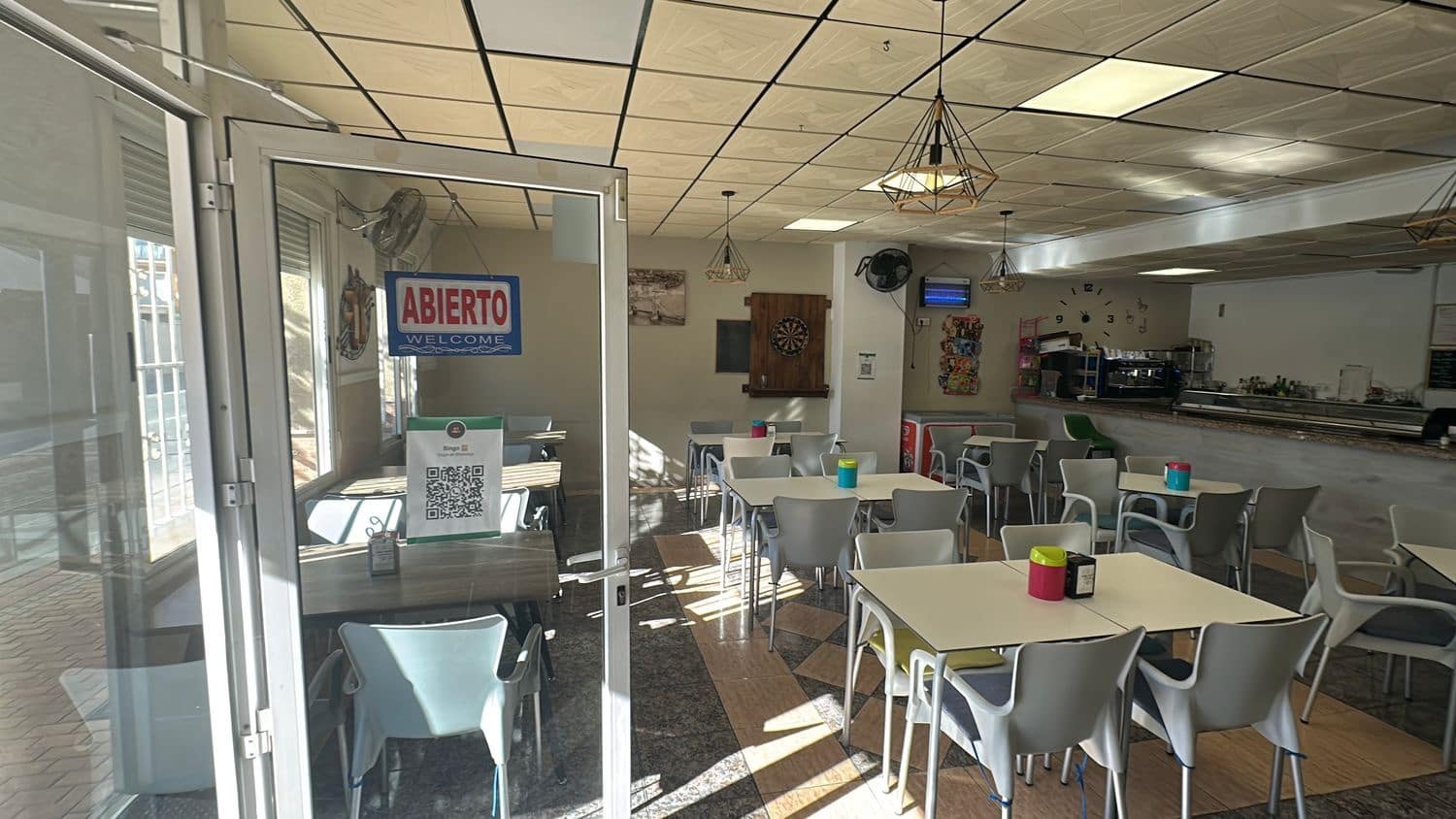 Restaurant/Bar til leje i Formentera del Segura - € 600 (Ref: 9404447)