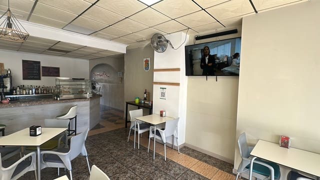 Restaurant/Bar til leje i Formentera del Segura - € 600 (Ref: 9404447)