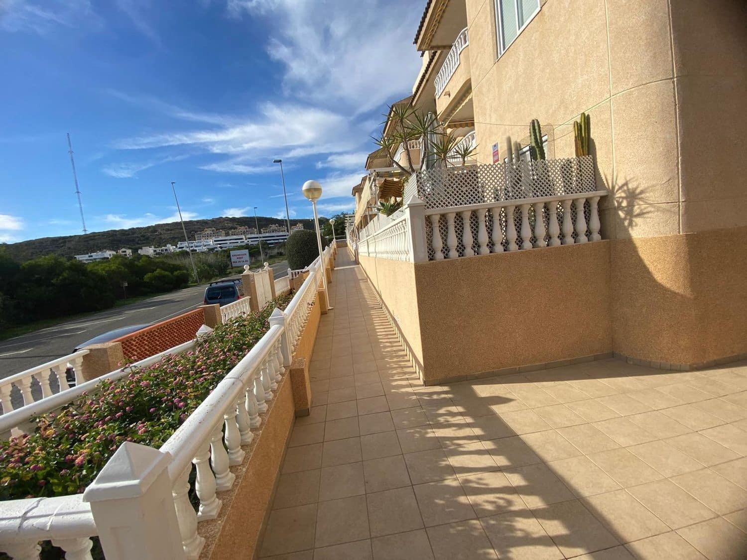 3 chambre Appartement à vendre à Guardamar del Segura avec piscine garage - 367 500 € (Ref: 9429121)