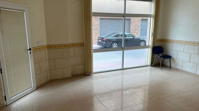 Comercial para arrendar em Formentera del Segura - 400 € (Ref: 9465122)