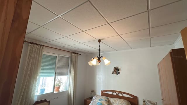 3 chambre Maison de Ville à vendre à Zona Pueblo, Guardamar del Segura avec garage - 199 000 € (Ref: 9470282)
