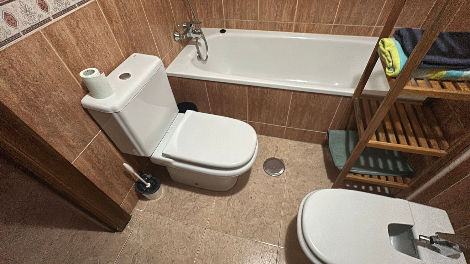 3 Zimmer Apartment zu vermieten in Almoradi mit Garage - 700 € (Ref: 9560873)