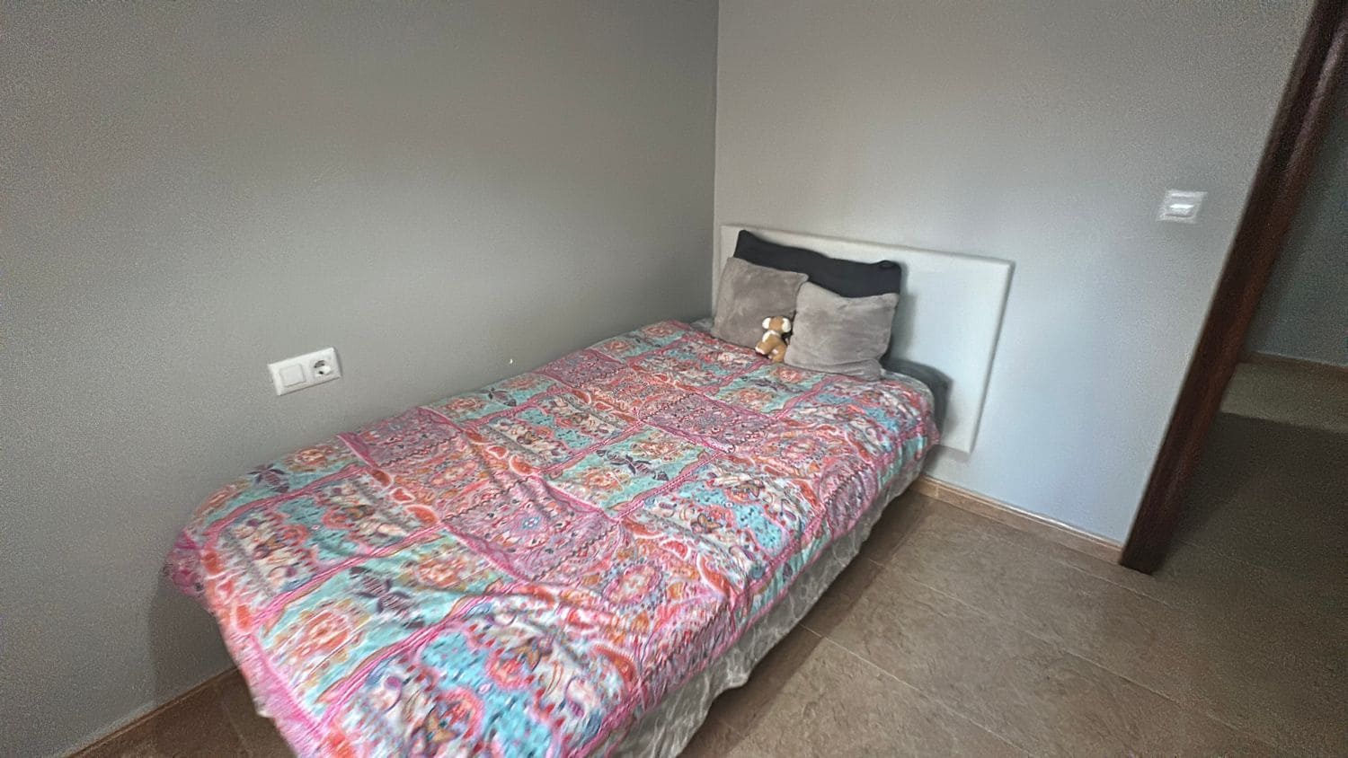 3 Zimmer Apartment zu vermieten in Almoradi mit Garage - 700 € (Ref: 9560873)