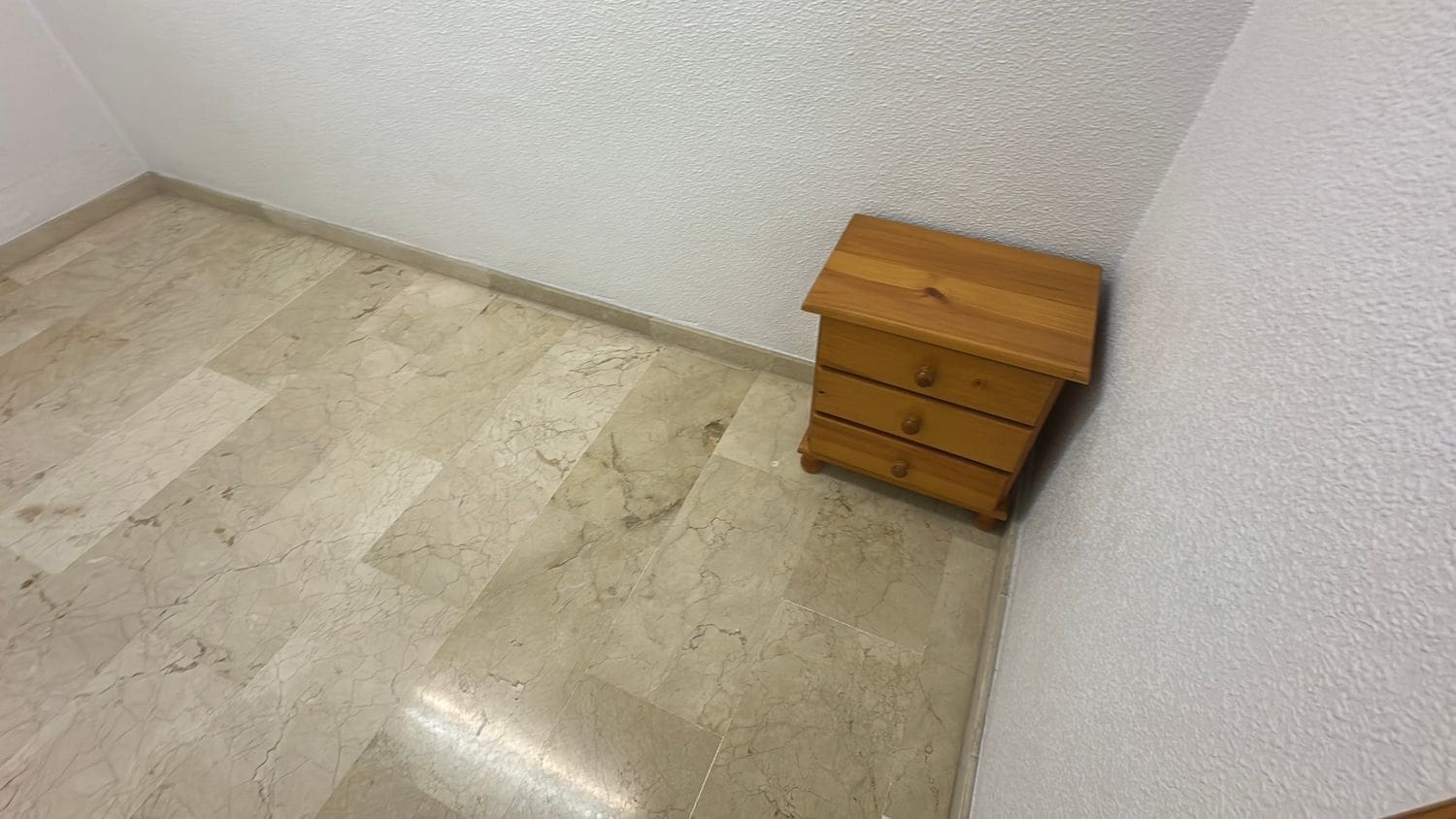 3 bedroom Apartment for rent in Almoradi with garage - € 700 (Ref: 9564287)