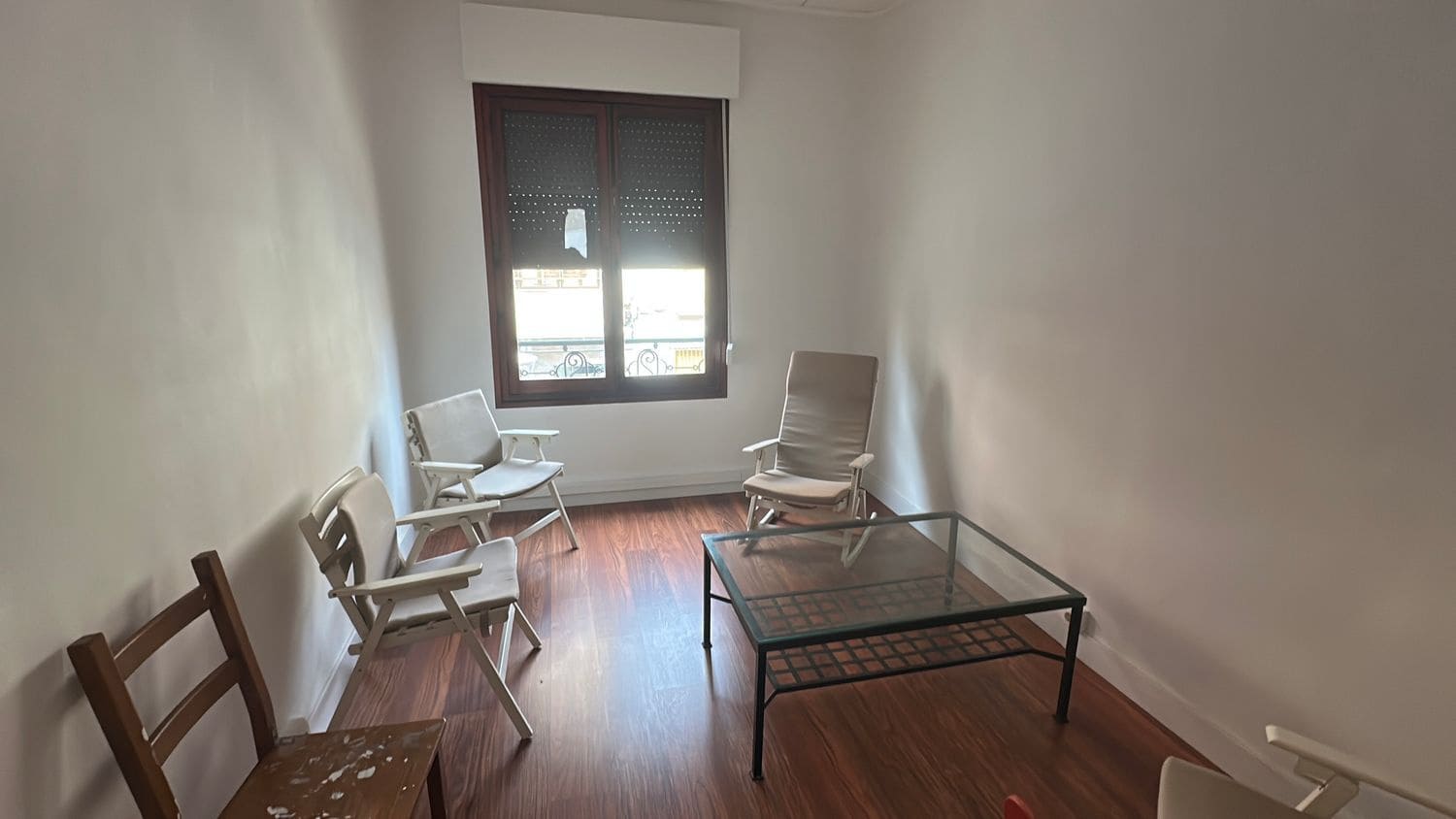 5 bedroom Apartment for rent in Almoradi with garage - € 700 (Ref: 9564288)