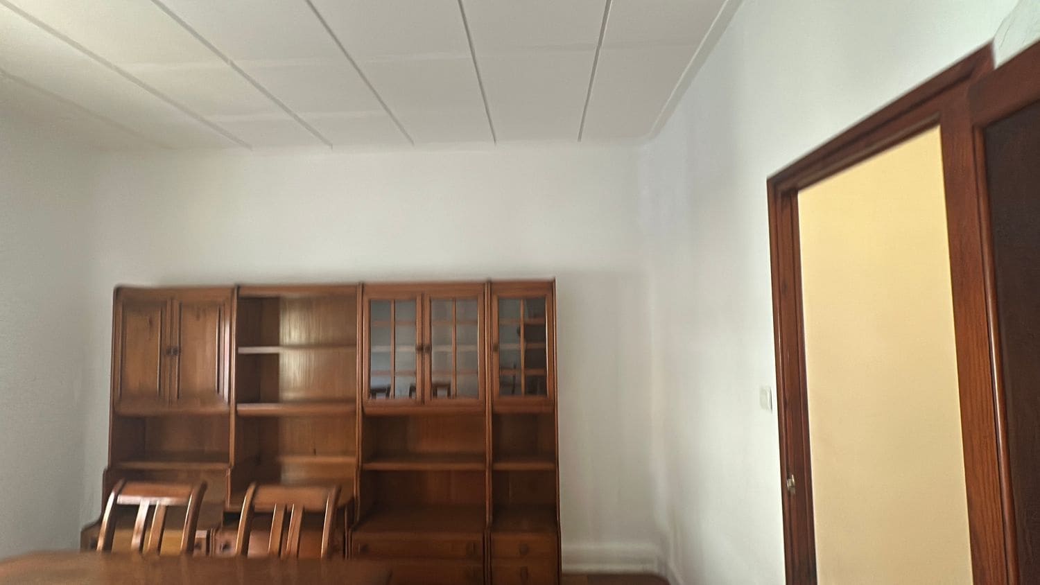 5 bedroom Apartment for rent in Almoradi with garage - € 700 (Ref: 9564288)