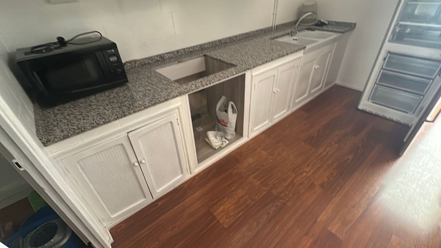 5 bedroom Apartment for rent in Almoradi with garage - € 700 (Ref: 9564288)