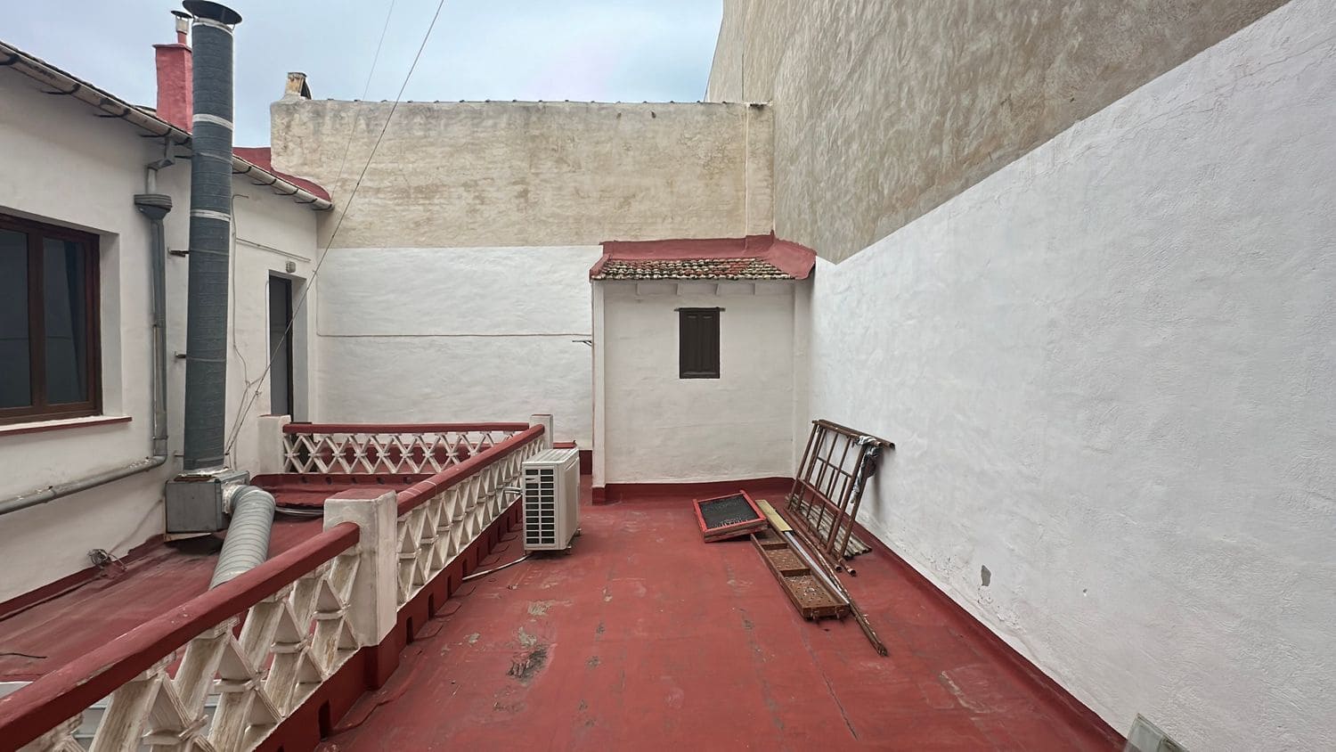 5 bedroom Apartment for rent in Almoradi with garage - € 700 (Ref: 9564288)