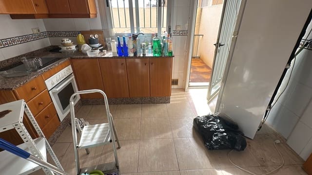 3 sypialnia Dom do wynajęcia w Daya Nueva z garażem - 1 200 € (Ref: 9564289)