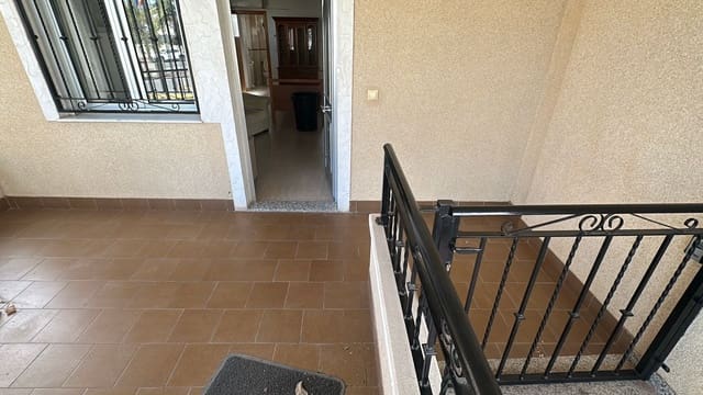 3 sypialnia Dom do wynajęcia w Daya Nueva z garażem - 1 200 € (Ref: 9564289)