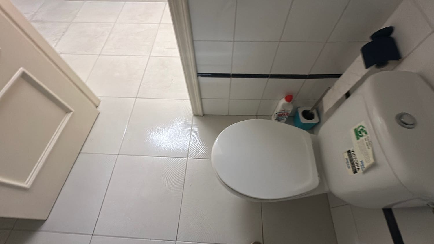 Kontor til leje i Almoradi - € 700 (Ref: 9567978)