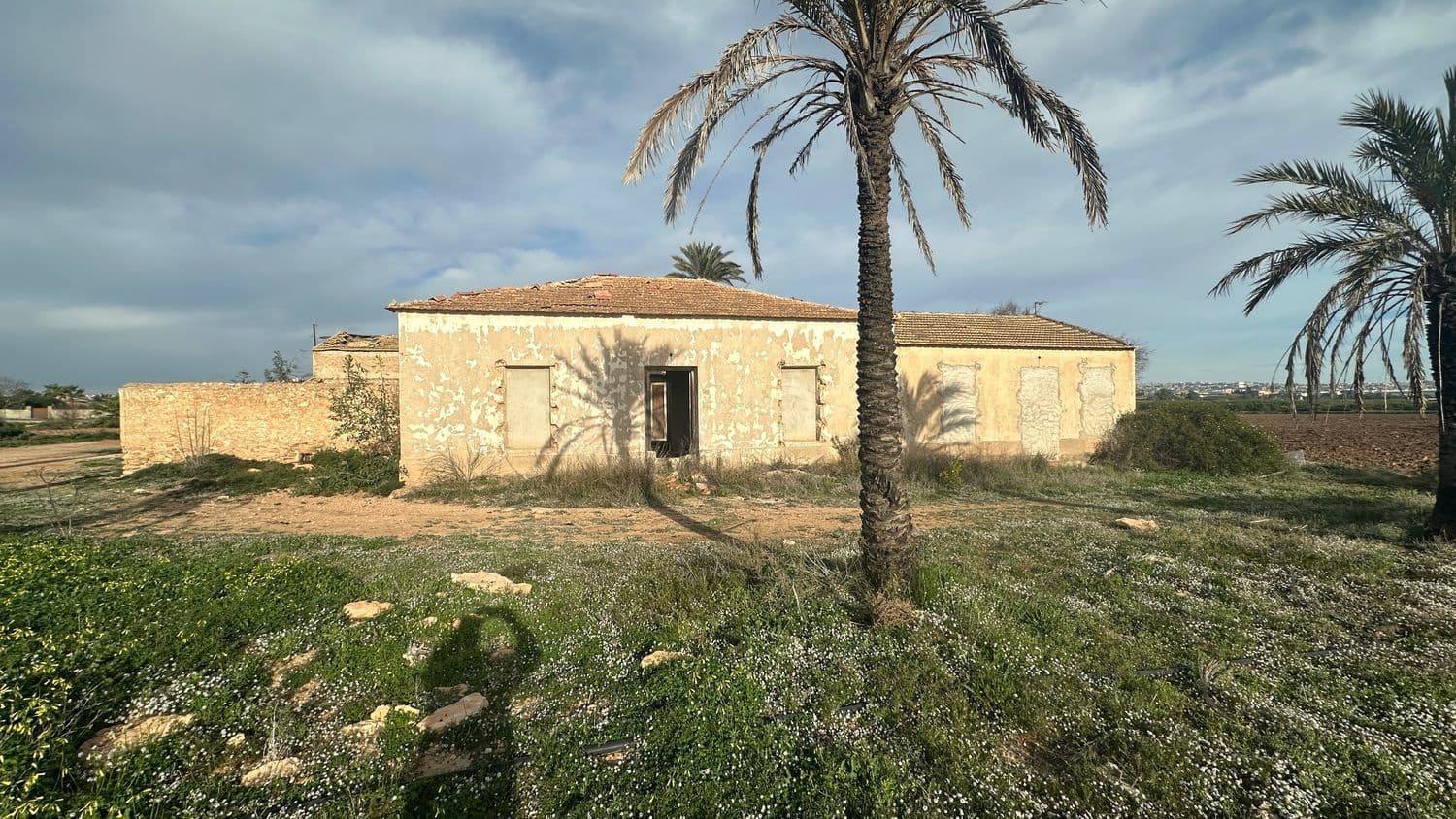 Finca/Herregård til salgs i Ciudad Quesada med garasje - € 265 000 (Ref: 9567979)